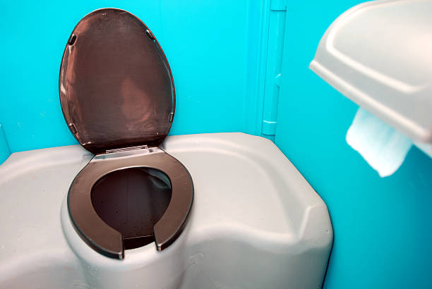 Best Construction site porta potty rental  in Wheeling, WV